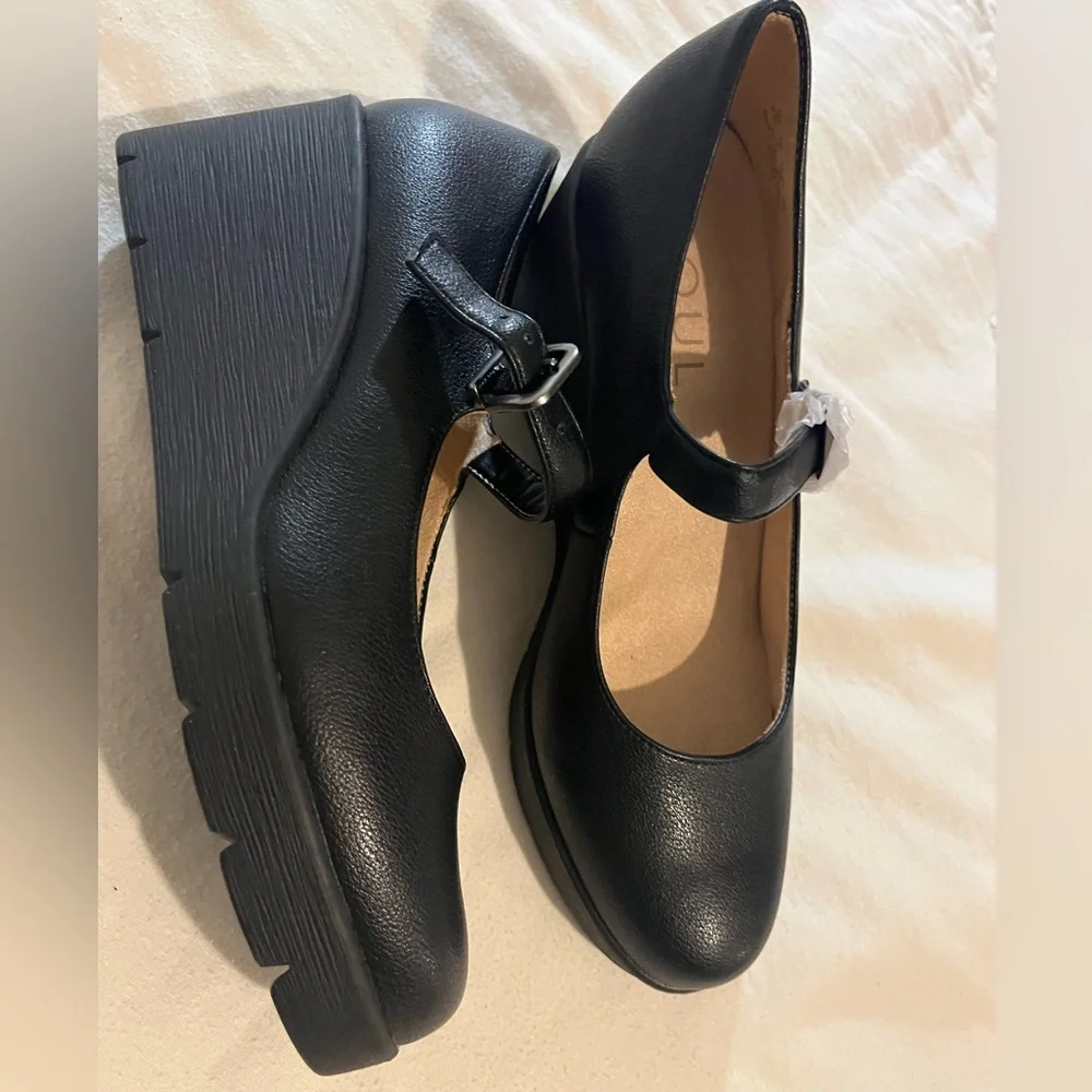 SOUL Naturalizer Black Mary Jane Platform Flats